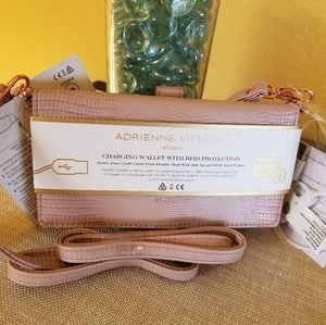 Crossbody/Wristlet w/ phone charger